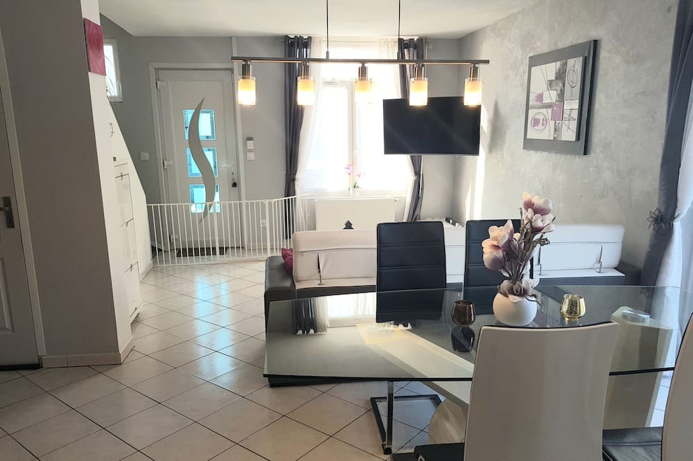 Photo of Livingroom in Loison-sous-Lens