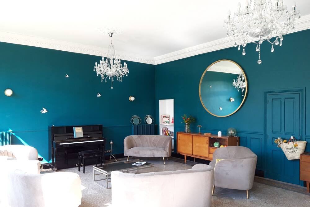 Photo of Livingroom in Sainte-Croix