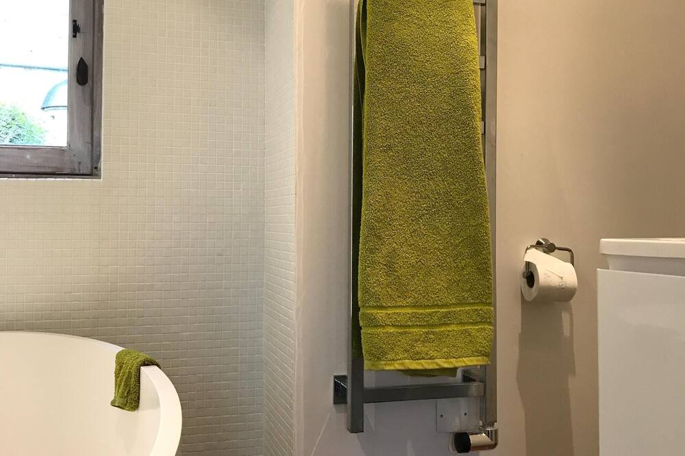 Photo of Bathroom in Le Champ-de-la-Pierre