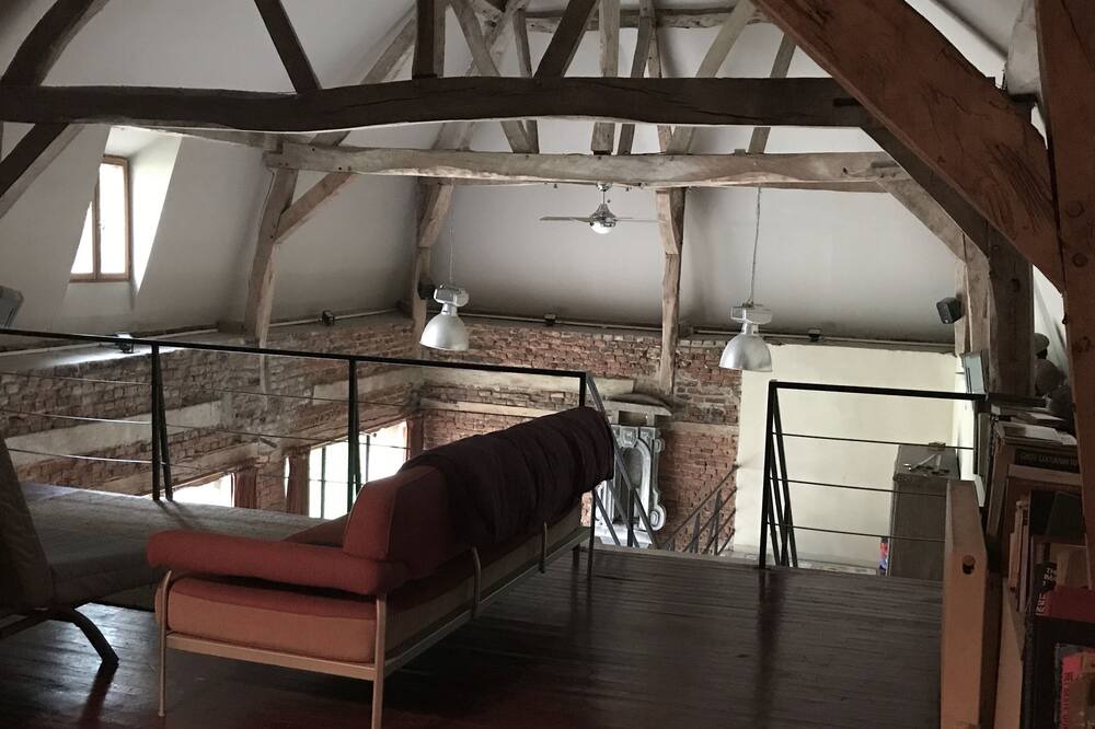 Photo of Bedroom in Humieres