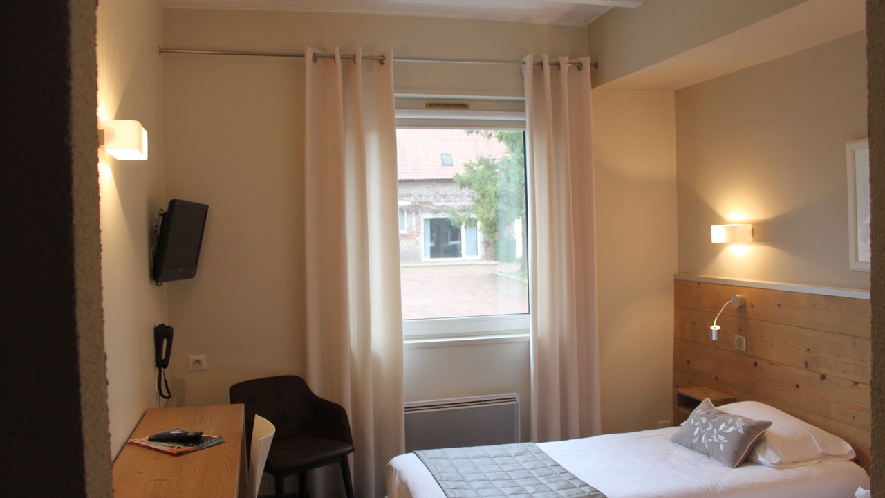 Photo of Bedroom in Gavrelle