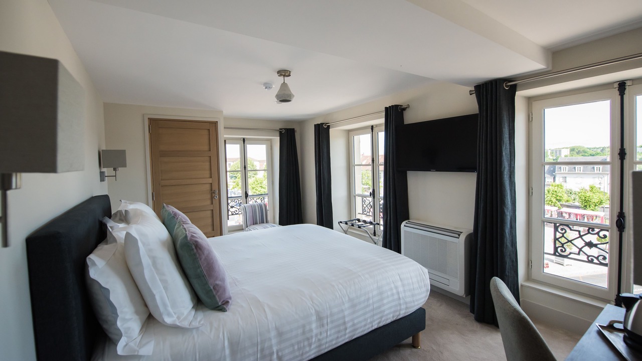 Photo of Bedroom in Chantilly
