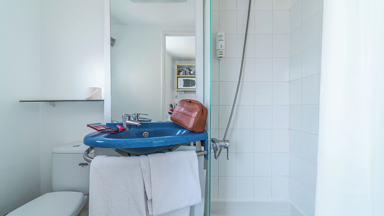 Photo of Bathroom in Center