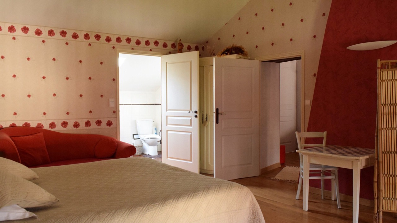 Photo of Bathroom in Clamanges