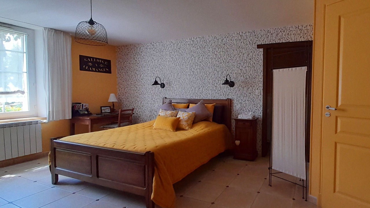 Photo of Bathroom in Clamanges