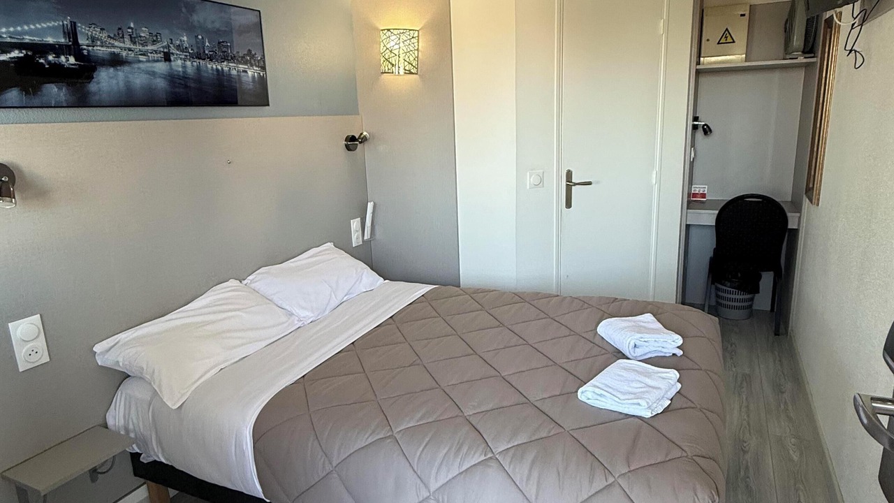 Photo of Bedroom in Saint-Witz