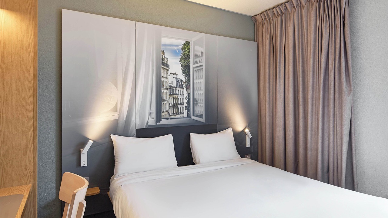 Photo of Bedroom in La Courneuve