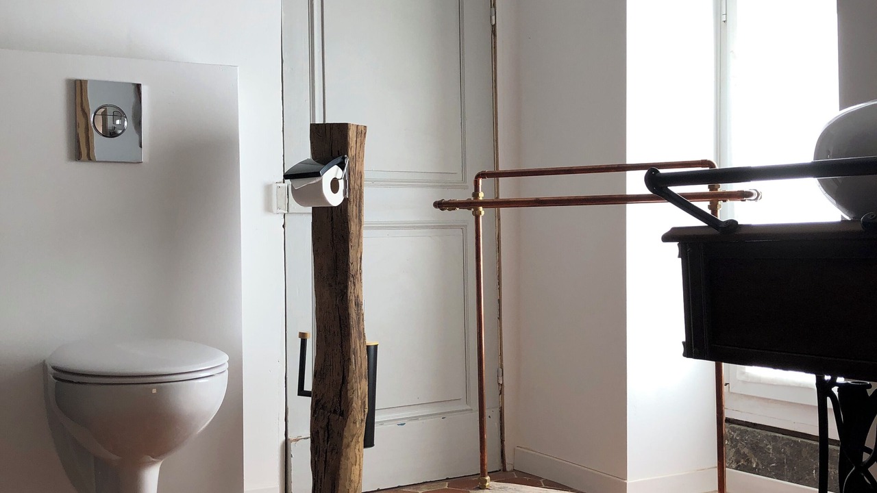 Photo of Bathroom in Nolay