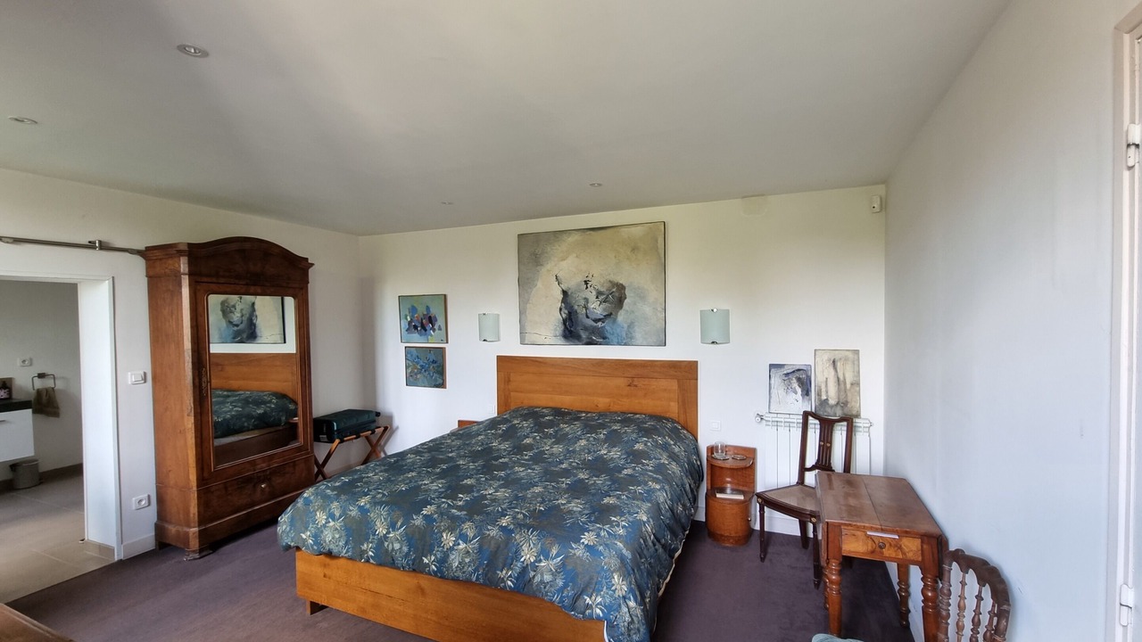 Photo of Bedroom in Montereau-Fault-Yonne
