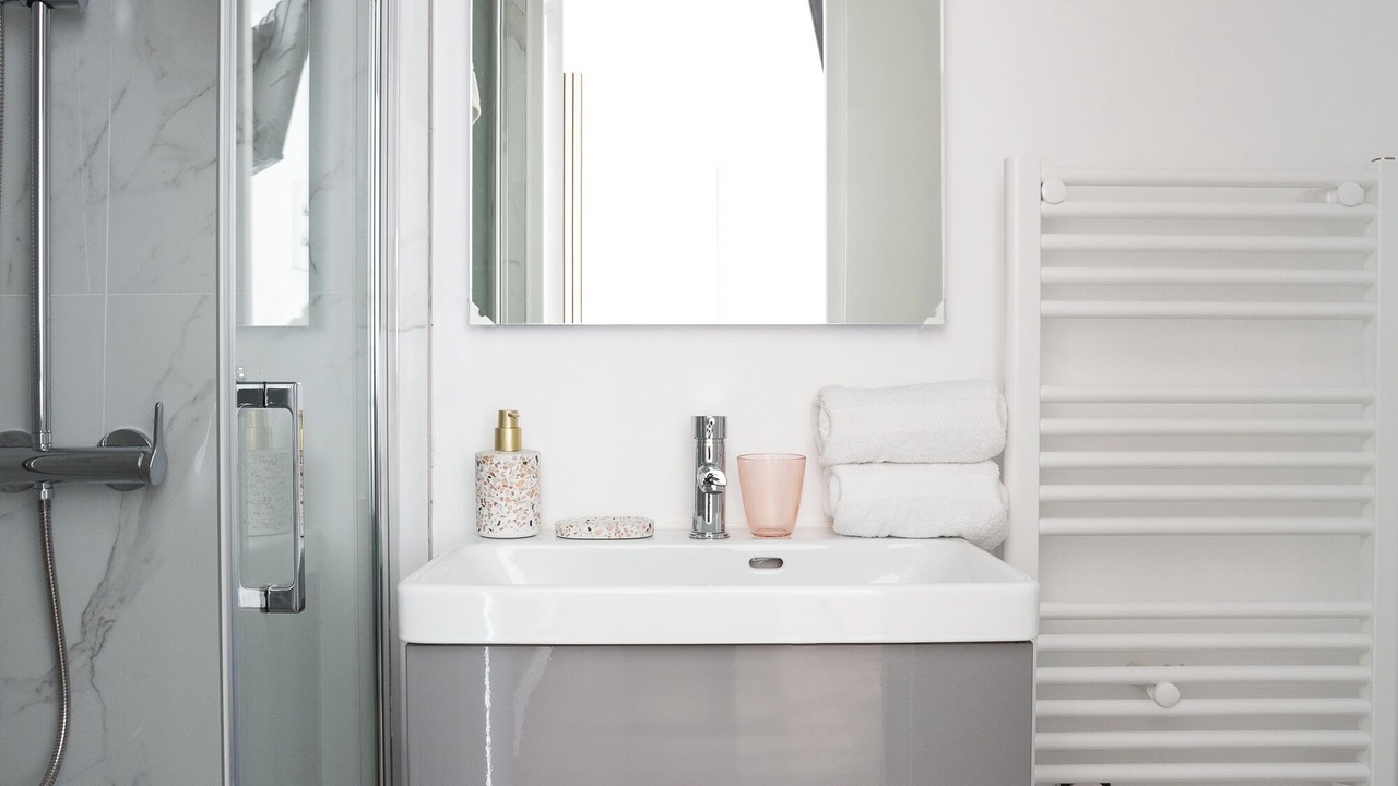 Photo of Bedroom in Quartier de la Goutte-d'Or