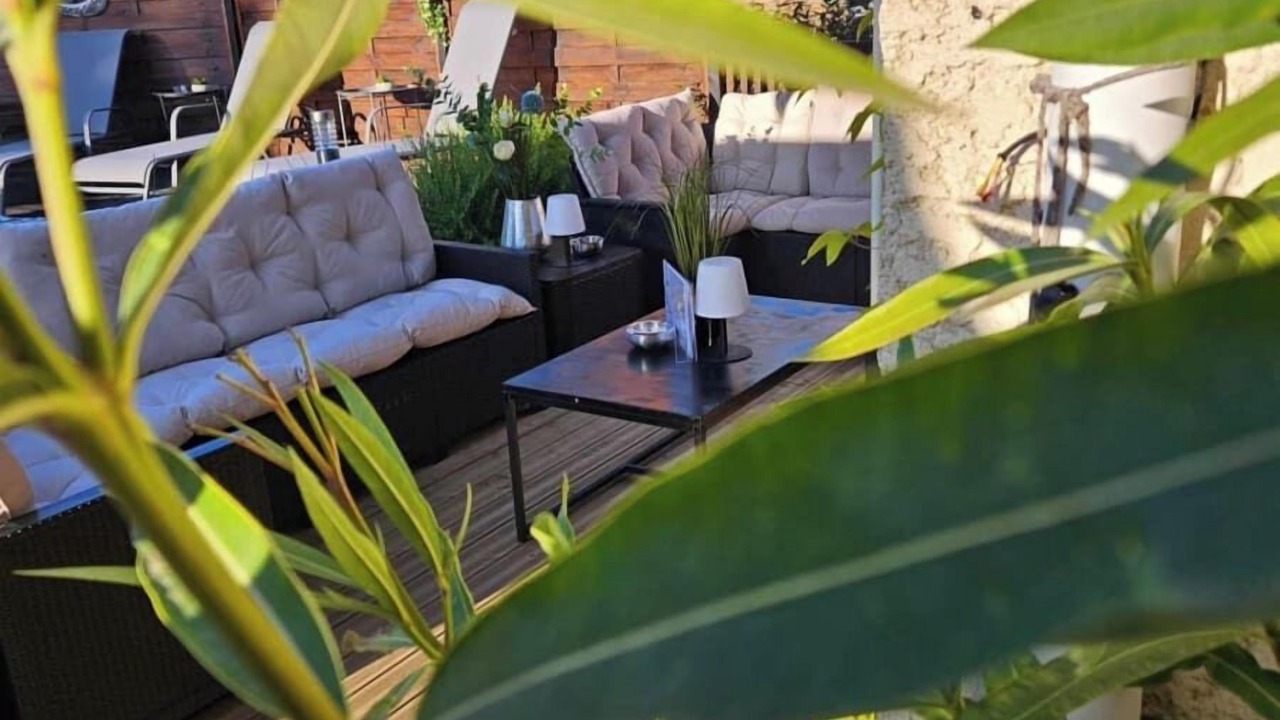 Photo of Patio Balcony in Crevecur-le-Grand
