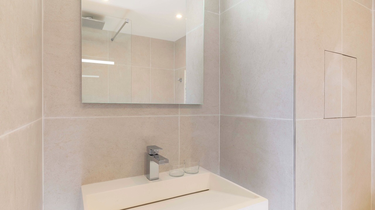 Photo of Bathroom in Quartier Saint-Ambroise