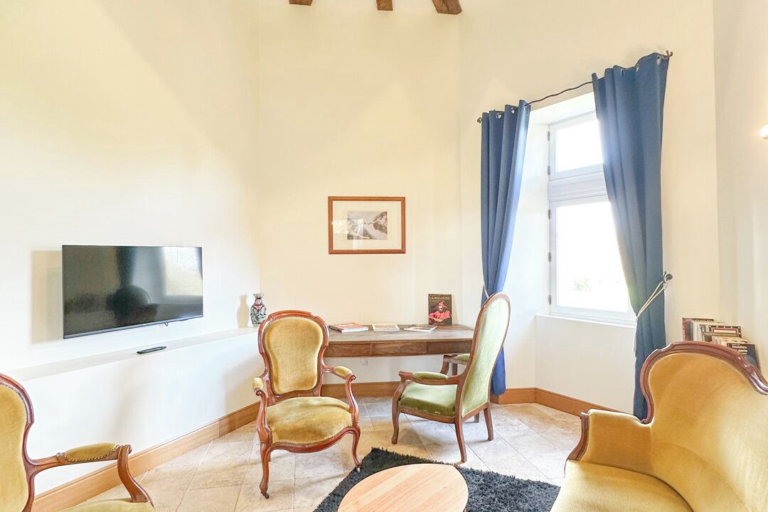 Photo of Bedroom in Boissey-le-Chatel