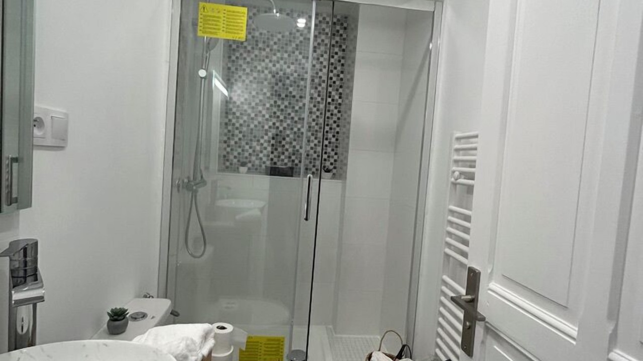 Photo of Bathroom in Livry-Gargan