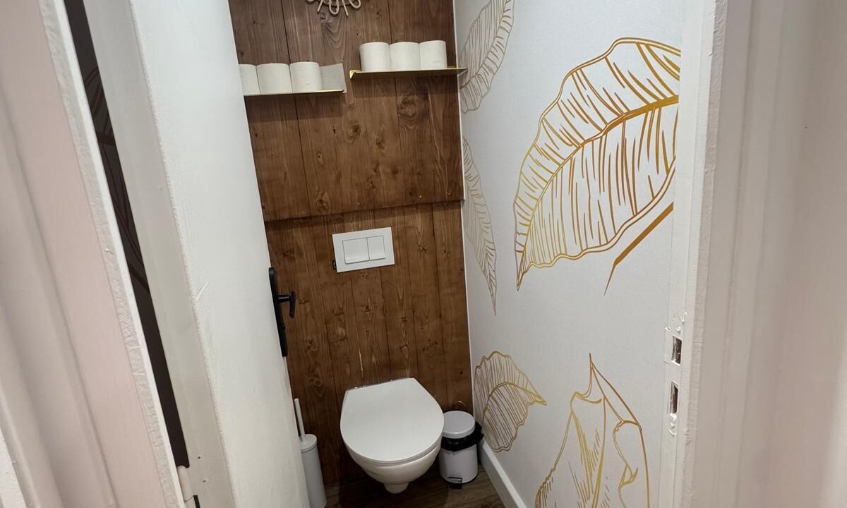 Photo of Bathroom in Pont-du-Chateau