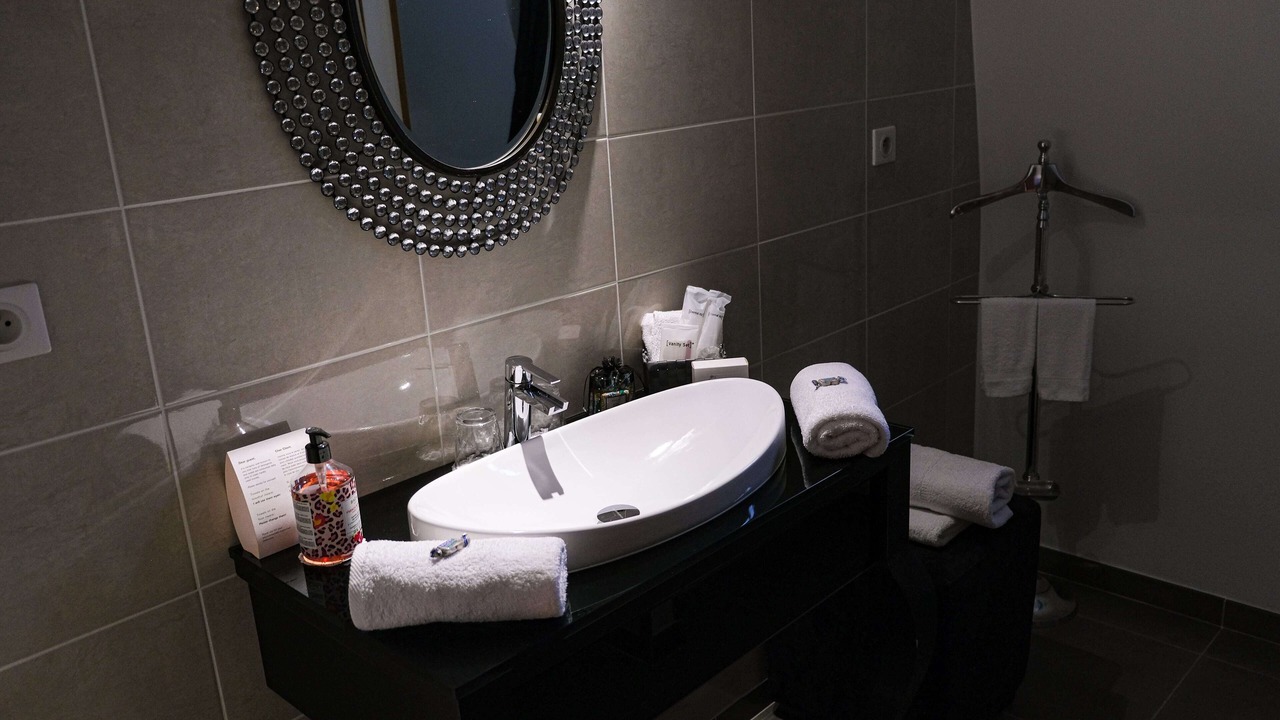 Photo of Bathroom in Sains-du-Nord