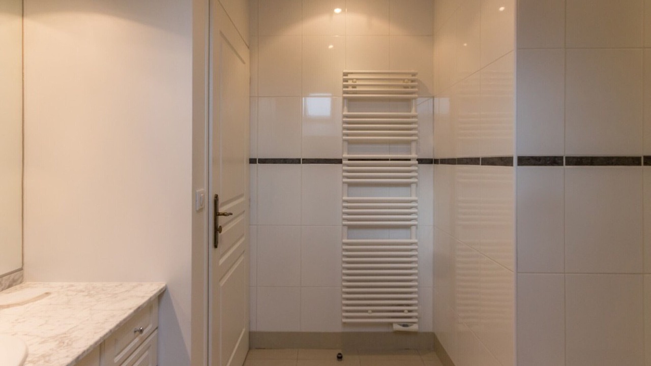 Photo of Bathroom in Sonchamp