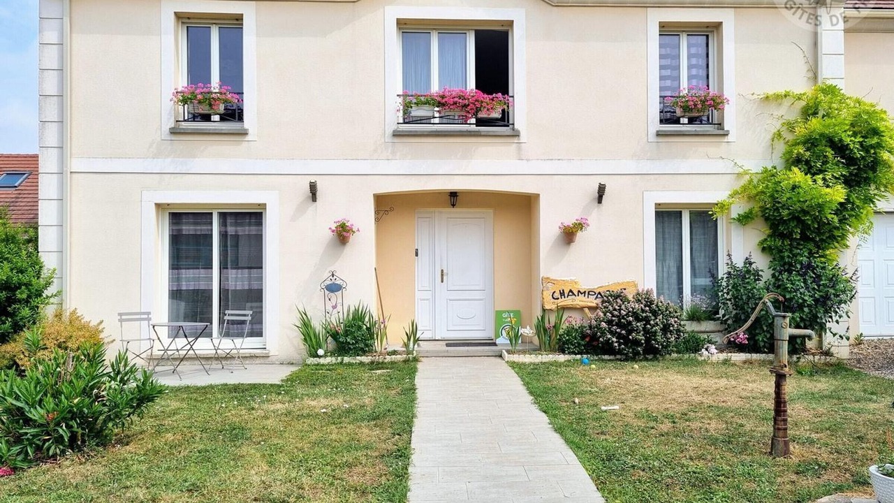 Photo of Outdoor in Saulx-Marchais