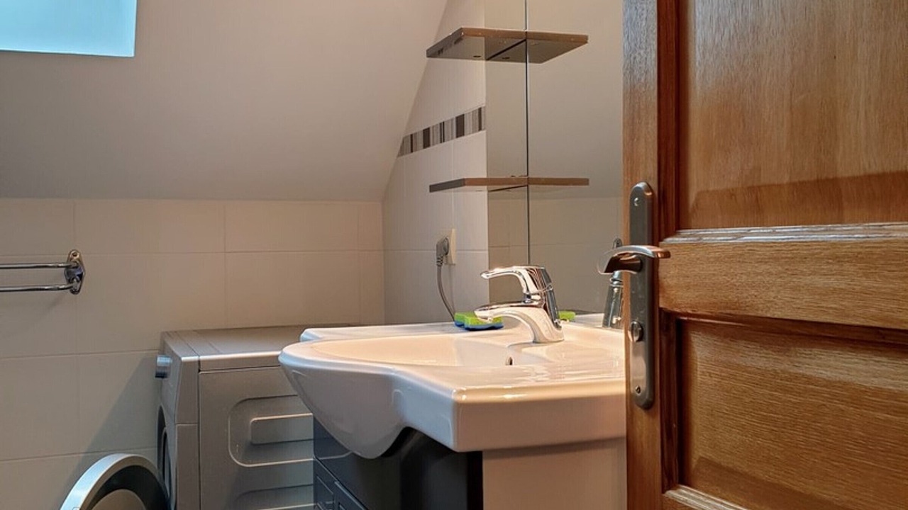 Photo of Bathroom in Mareil-le-Guyon