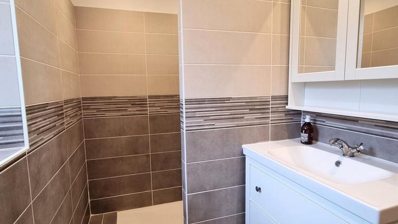 Photo of Bathroom in Fremainville