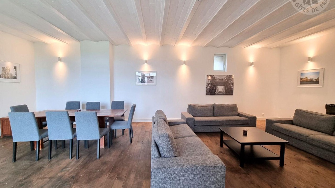 Photo of Livingroom in Fremainville