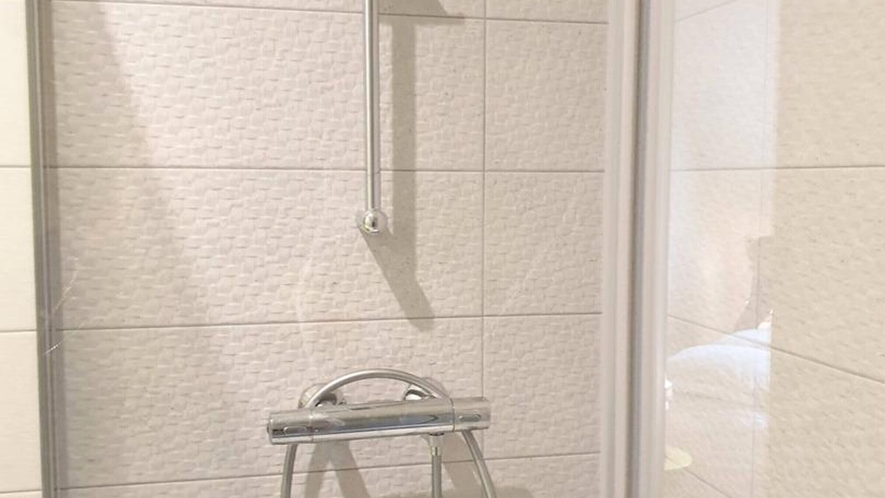 Photo of Bathroom in Mareil-le-Guyon