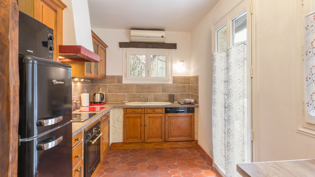 Photo of Kitchen in Montalet-le-Bois