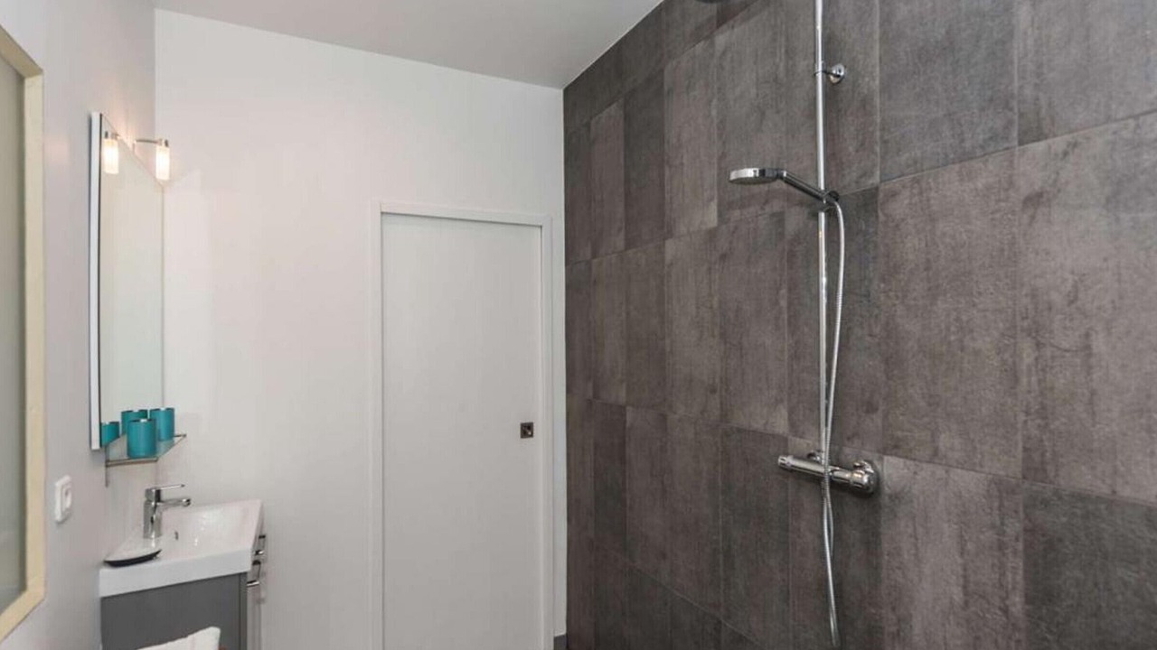 Photo of Bathroom in L'Isle-Adam