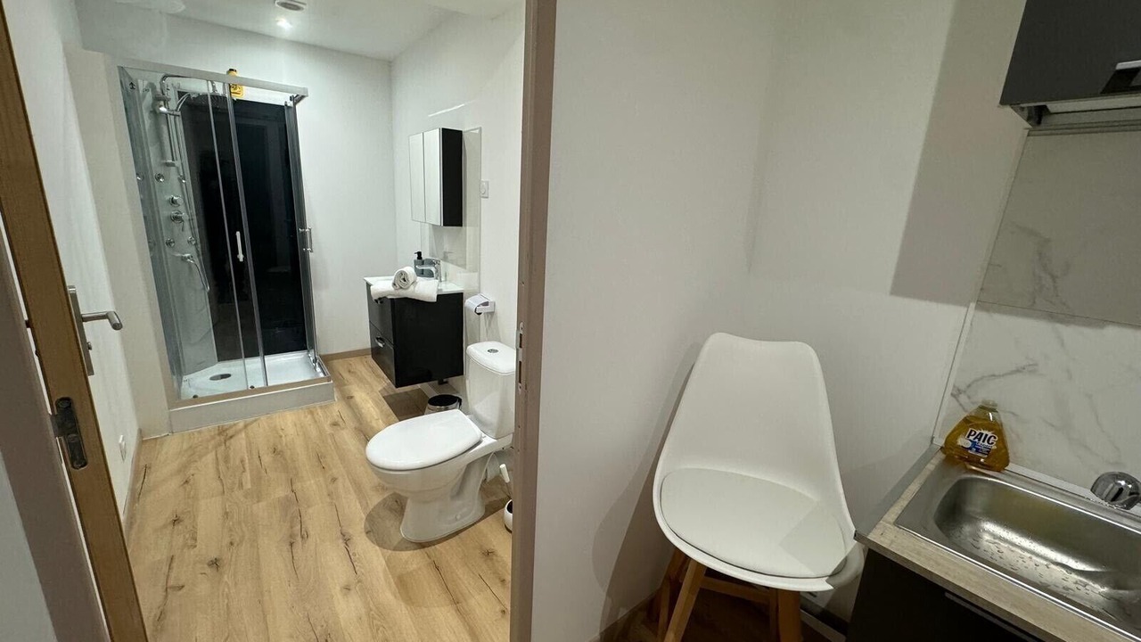 Photo of Bathroom in Givet