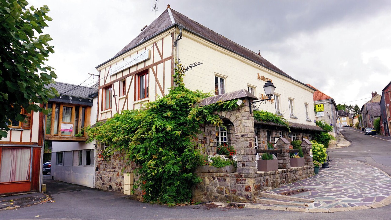 Photo of Outdoor in Signy-lAbbaye