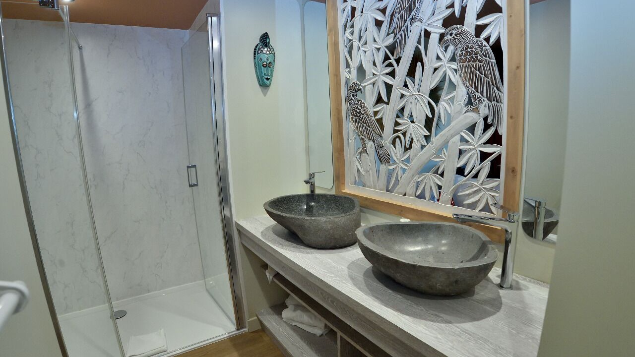 Photo of Bathroom in Lumigny-Nesles-Ormeaux