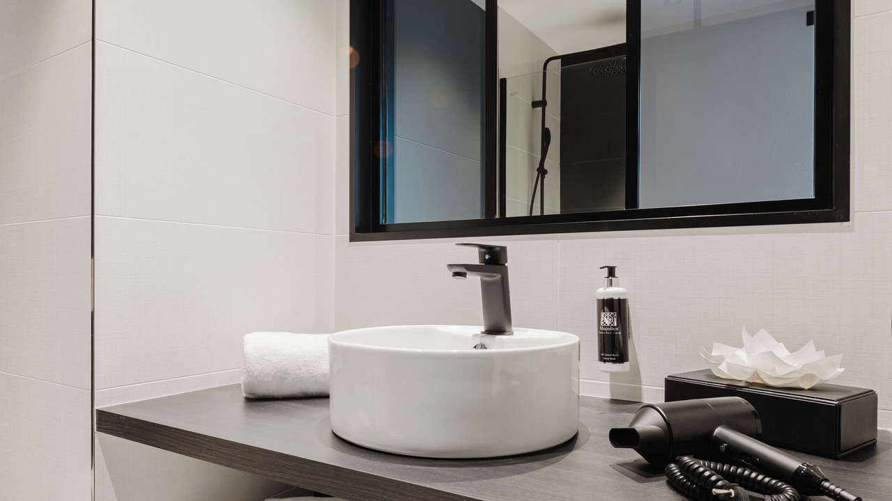 Photo of Bathroom in Le Vaudreuil