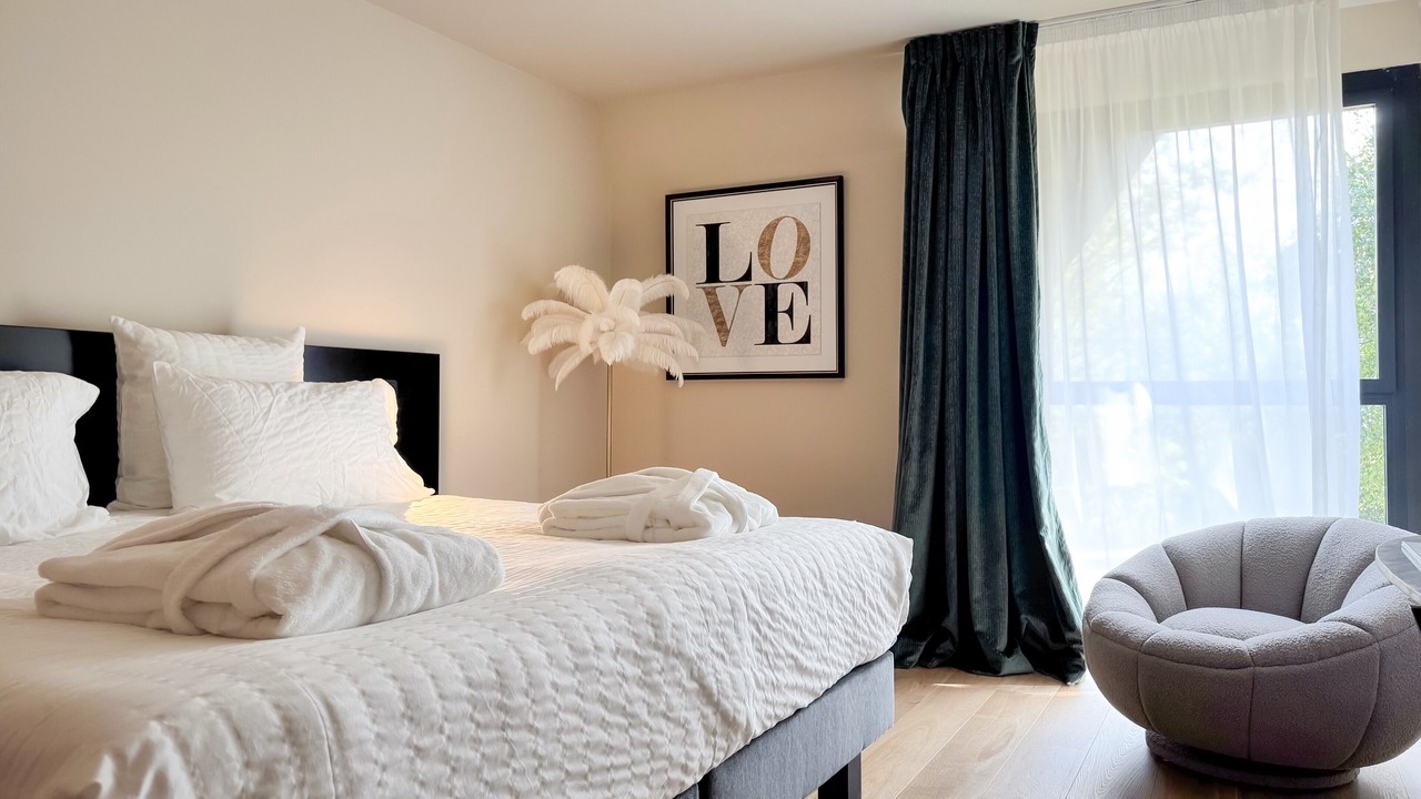Photo of Bedroom in Le Vaudreuil