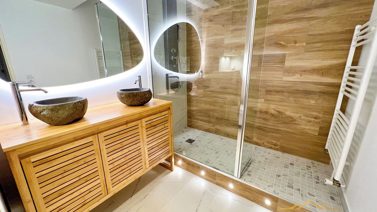Photo of Bathroom in Serris