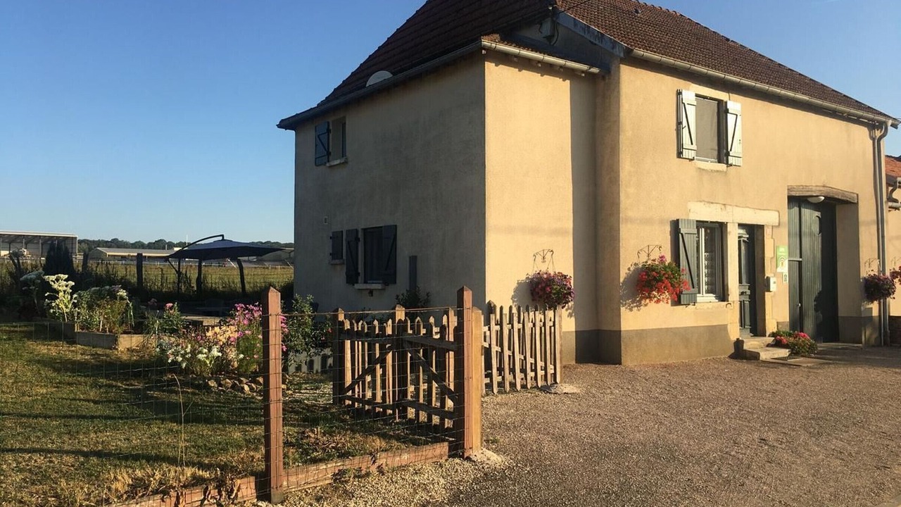 Photo of Outdoor in Bougey