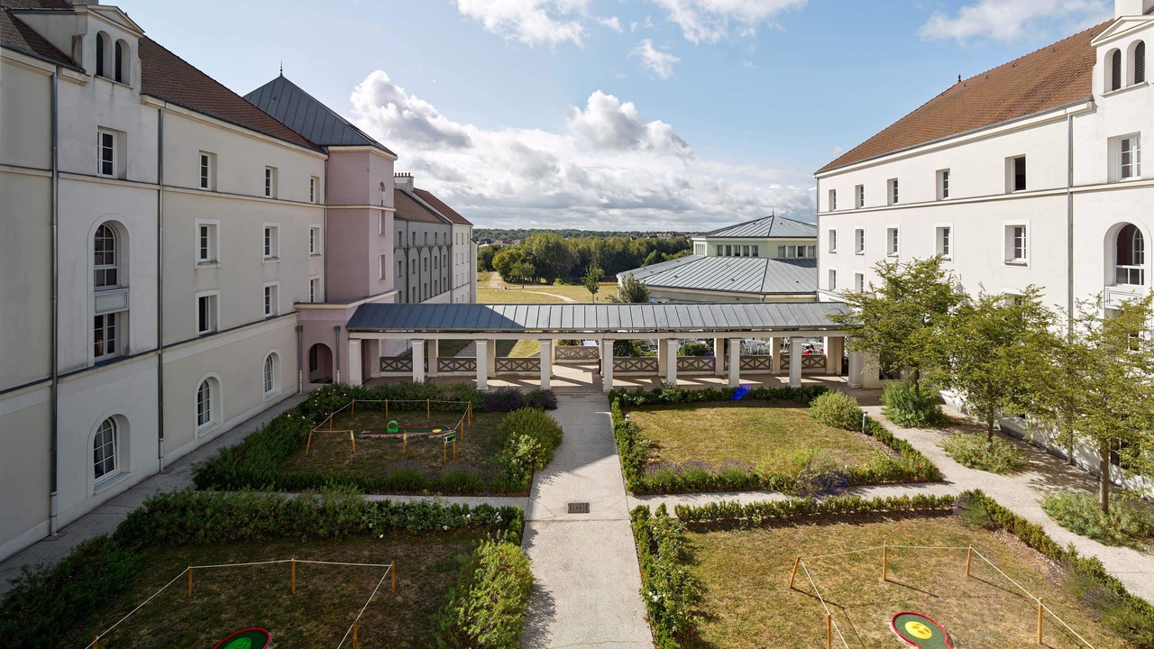 Photo of Outdoor in Magny-le-Hongre