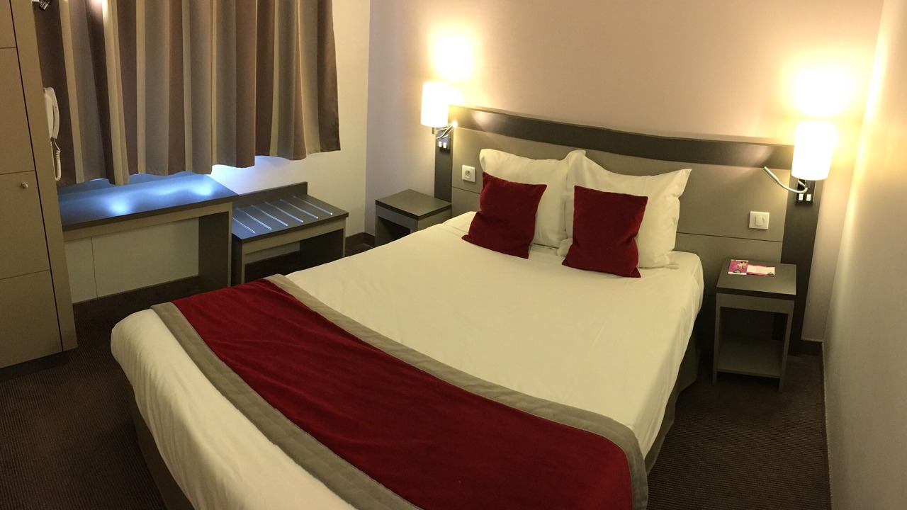 Photo of Bedroom in Saint-Witz