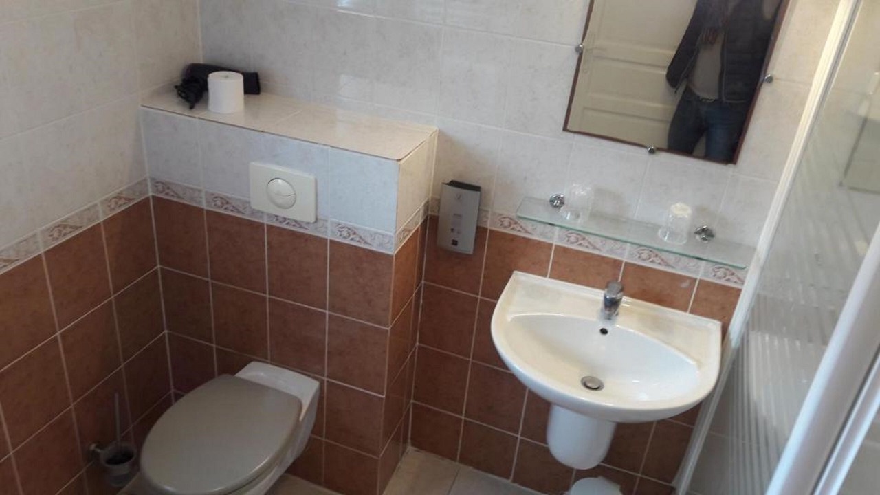 Photo of Bathroom in Nangis