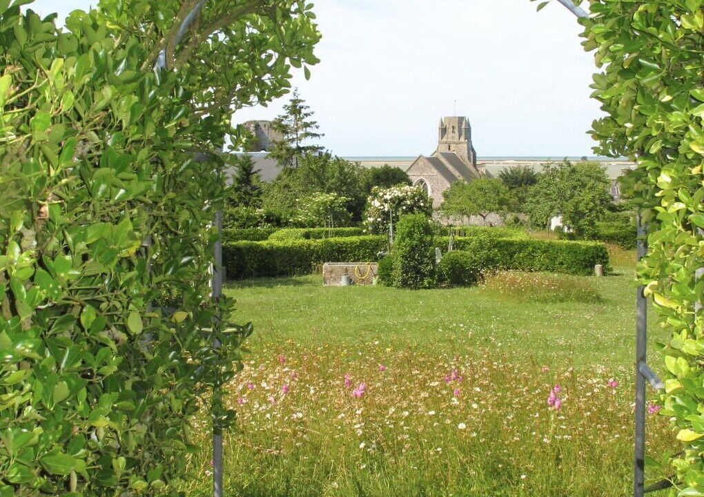 Photo of Others in (le) Mesnil Hue