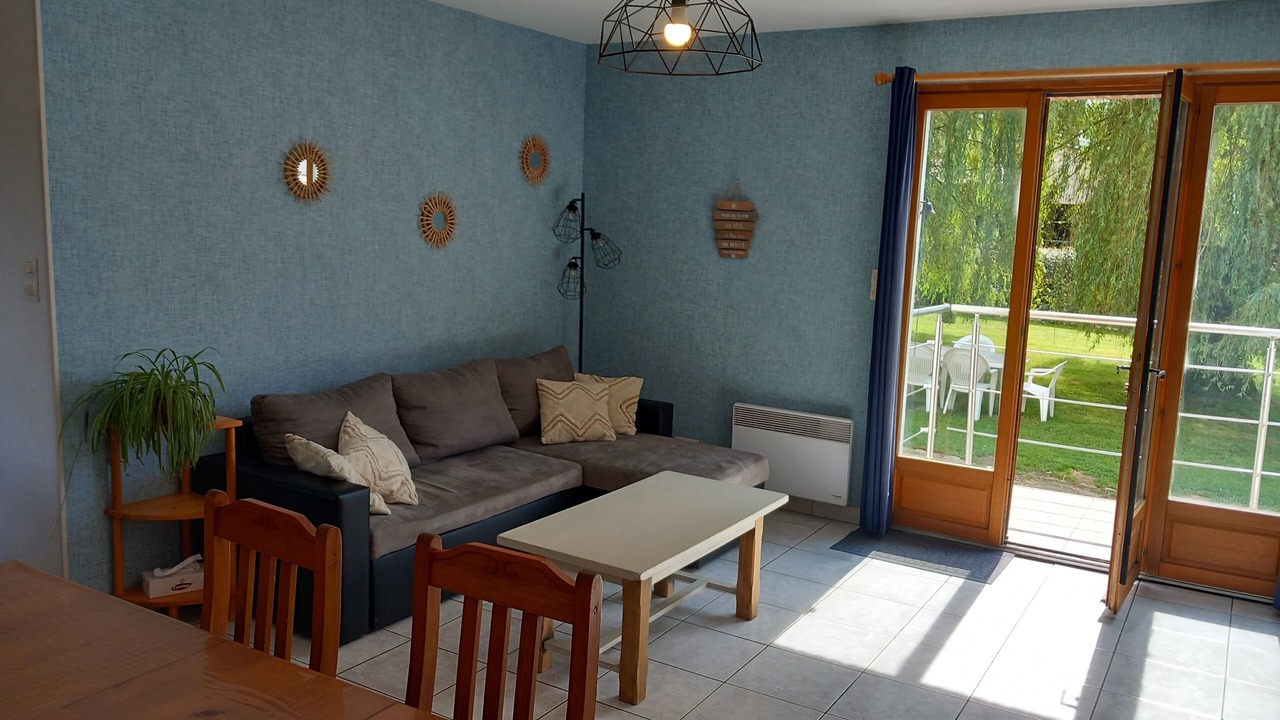 Photo of Livingroom in Aix-en-Issart