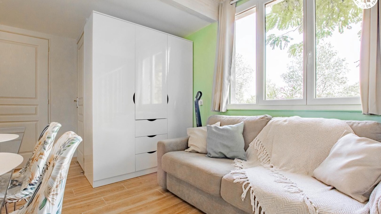 Photo of Livingroom in Dommartin-les-Cuiseaux