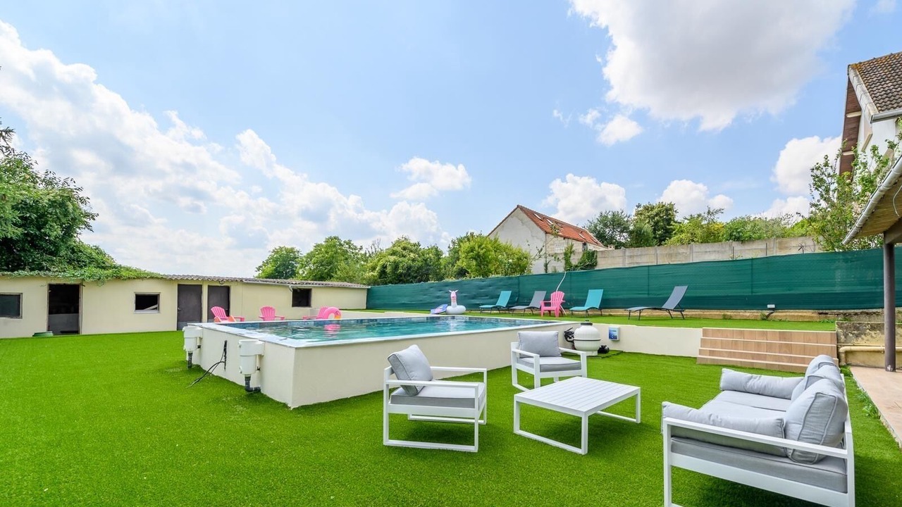 Photo of Outdoor in Goussainville
