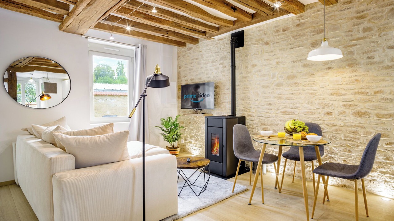 Photo of Livingroom in Fains