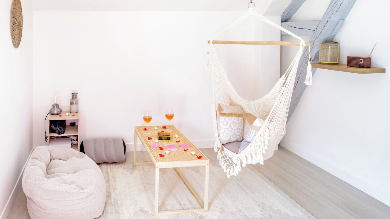 Photo of Livingroom in Fains