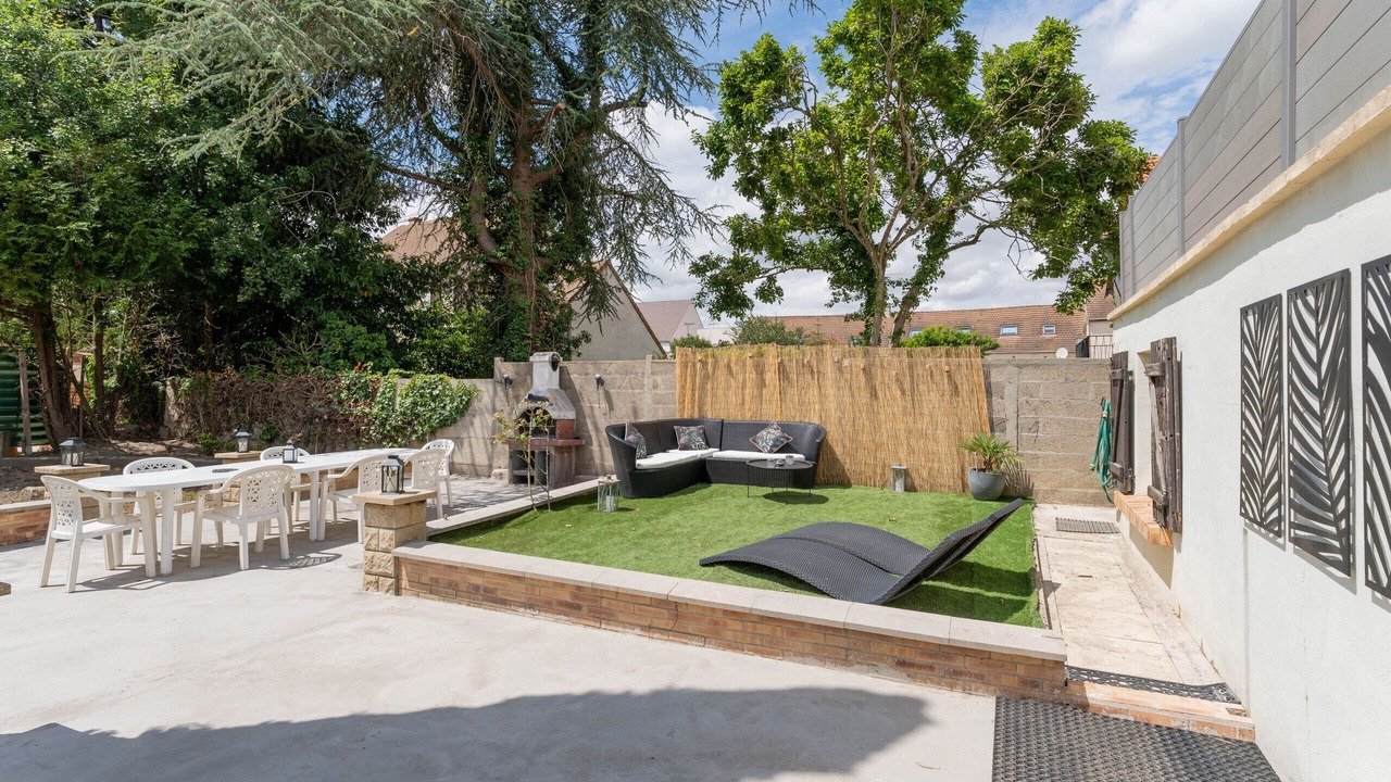 Photo of Outdoor in Coignieres