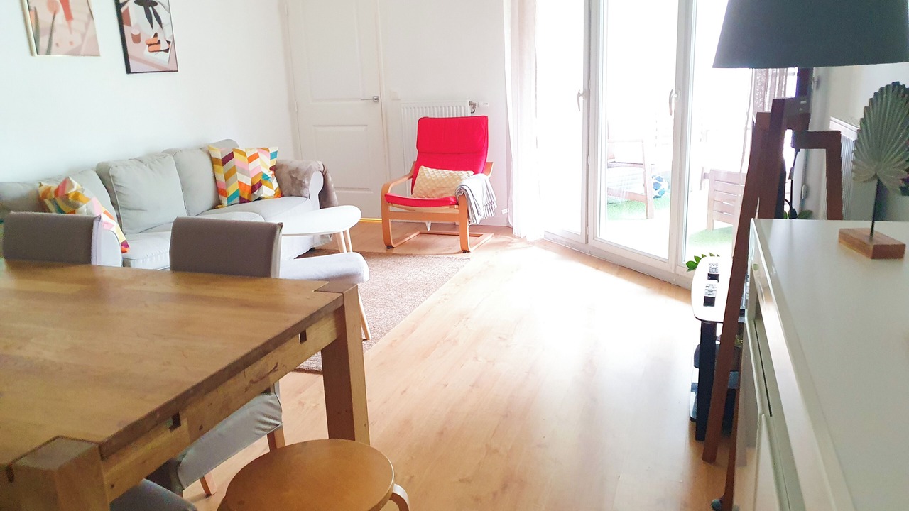 Photo of Livingroom in Guyancourt