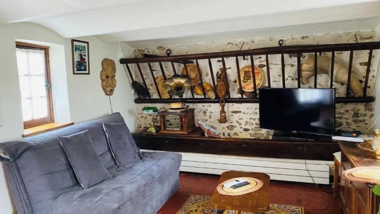 Photo of Livingroom in La Ferte-Gaucher