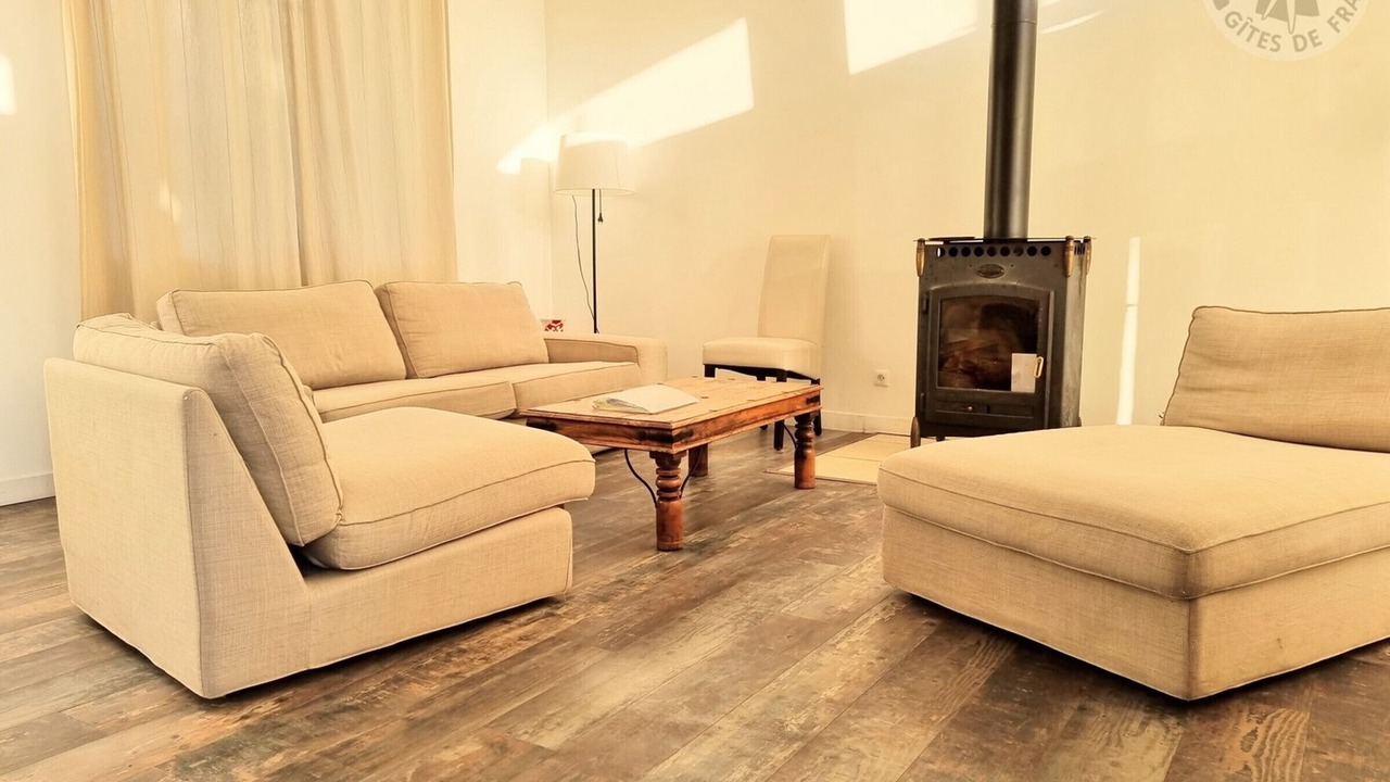 Photo of Livingroom in Fremainville