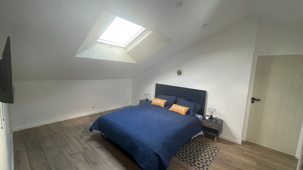 Photo of Bedroom in Sainte-Genevieve-des-Bois