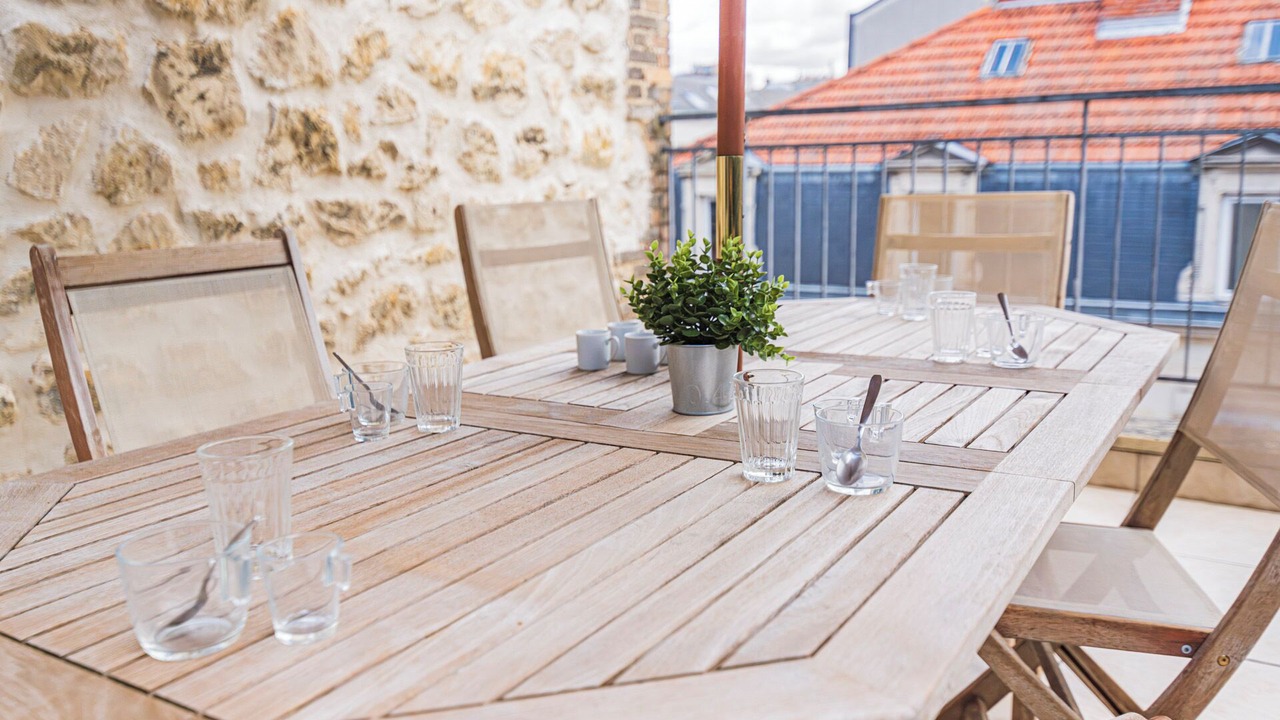 Photo of Outdoor in Hincmar